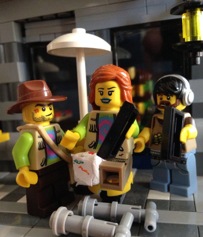 Siggy, her brother, and Ernesto eagerly await the next episode of Brickland. Will we see @thecourtous alive again?
