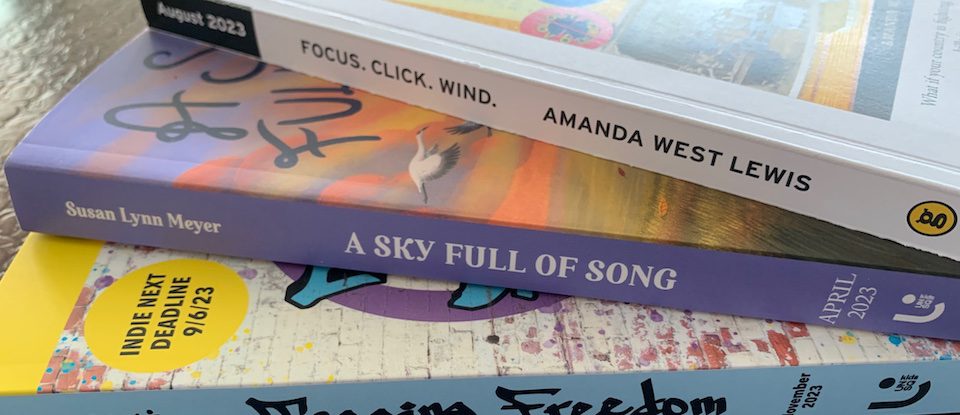 Read more about the article A Sneak Peek at Other People’s Books